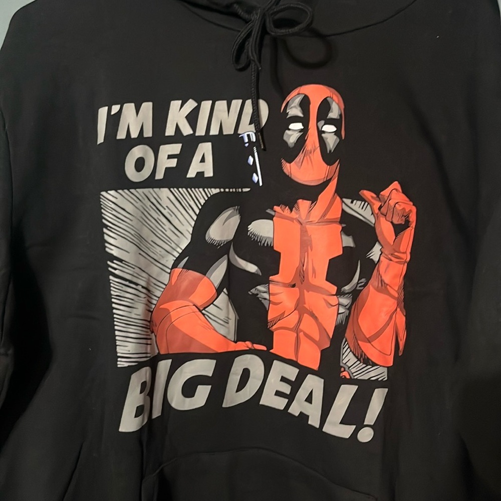 NWT DEADPOOL HOODY